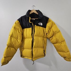 The north face 1996 nupste puffer